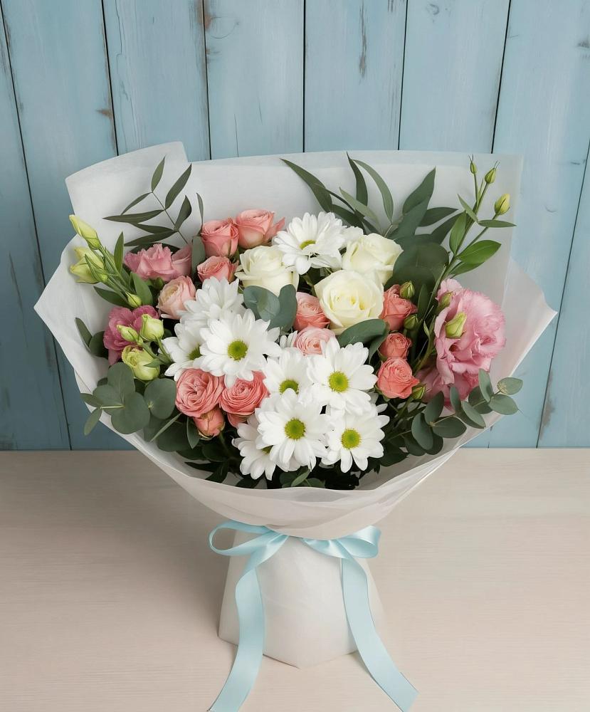Букет цветов из: Розы, Лизиантусы и Хризантемы в Подгородней Покровке