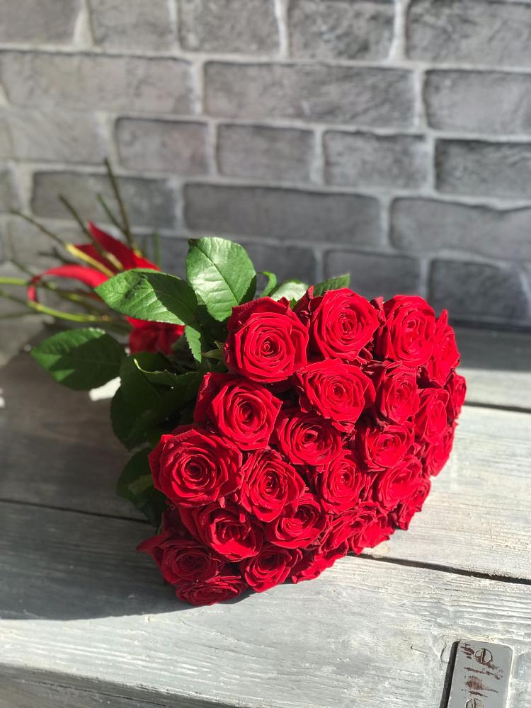 Букет Красные розы Фридом в Подгородней Покровке