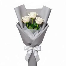 Букет 3 белые розы в Подгородней Покровке