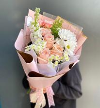 Букет цветов из:  Хризантемы и Розы в Подгородней Покровке
