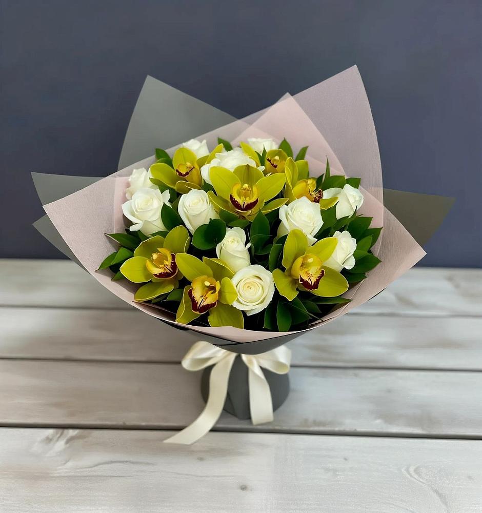 Букет цветов из: Орхидеи и Розы в Подгородней Покровке