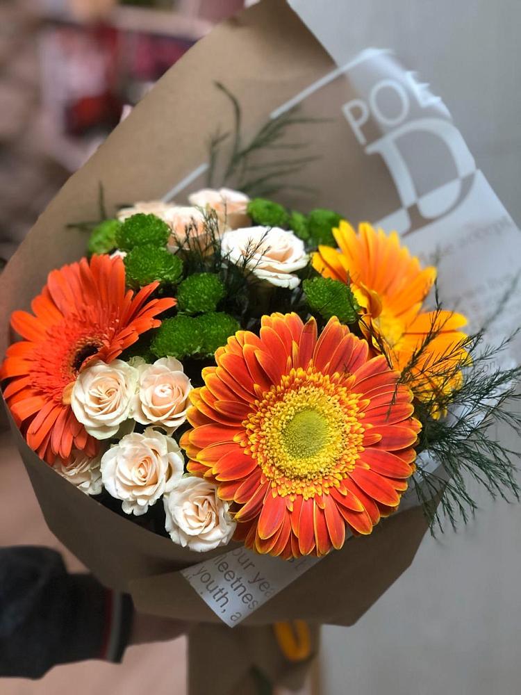 Букет цветов из: Герберы, Хризантемы и Розы в Подгородней Покровке