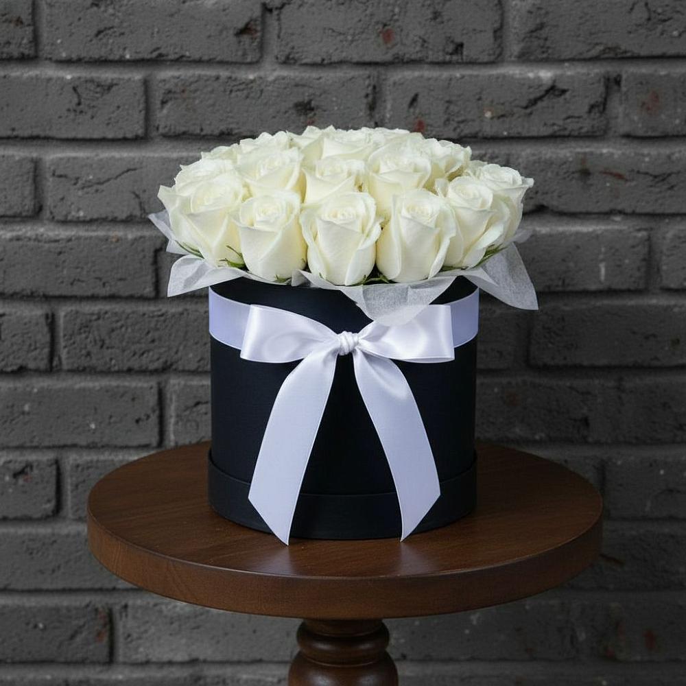 Цветочная композиция из Розы в шляпной коробке в Подгородней Покровке