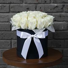 Цветочная композиция из Розы в шляпной коробке в Подгородней Покровке